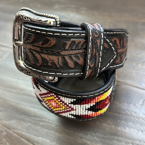Nocona Genuine Leather,tooled,Western Aztec pattern seed bead,removable buckle - Picture 11 of 13